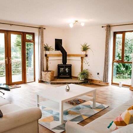 Holly Cottage, 2 Bed House, Sleeps 6 Cleobury Mortimer Zewnętrze zdjęcie